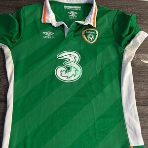Umbro Kids Green Ireland Football Jersey